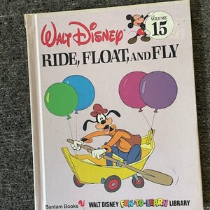 Walt Disney's Magazine 15冊セット il_300x300.3729118207_iqn1.jpg