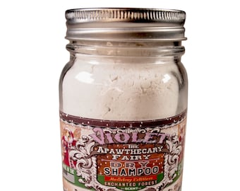 Shampooing sec pour chien ! par la fée Apawthecary de Violet. Entièrement naturel, parfum de forêt enchantée, huile essentielle, sans produits chimiques, antipuces également !