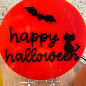 Letrero de feliz Halloween, letrero de Halloween con bandeja escalonada, mini letrero, letrero de Halloween, letrero de acrílico, decoración de Halloween, ideas de bandejas escalonadas