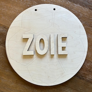 Colgador de puerta personalizado con forma de balón de fútbol, kit de madera para hacer uno mismo sin terminar, fiesta de pintura, colgador de puerta con forma de balón de fútbol, letrero deportivo para puerta