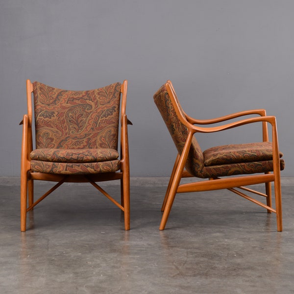 Pair of Finn Juhl NV-45 Chairs in Teak