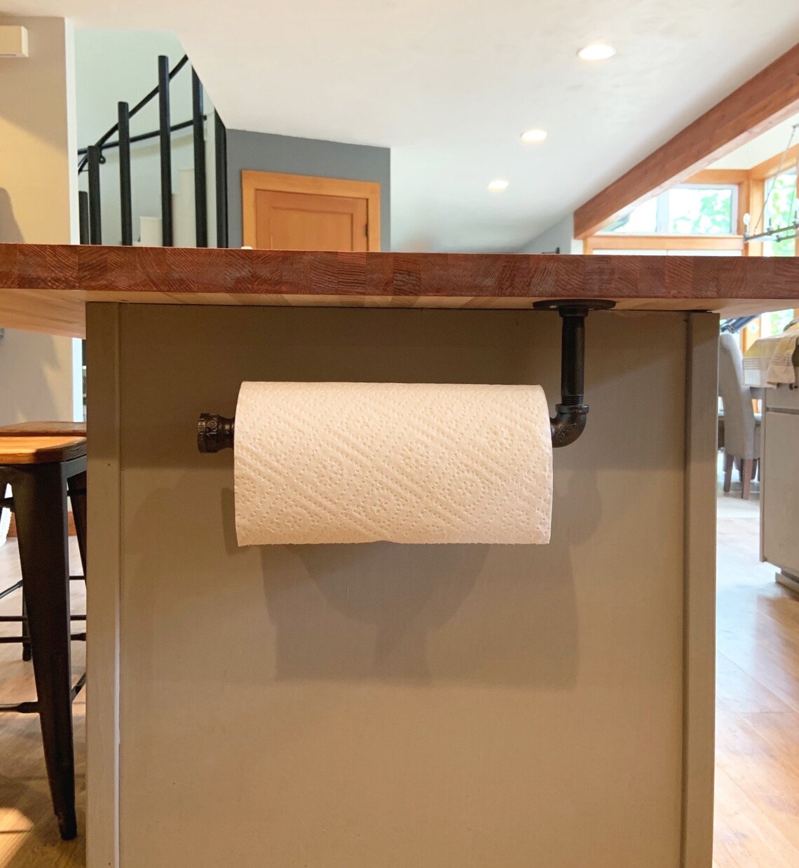 Industrial Pipe Paper Towel Holder Rustic Farmhouse Kitchen Etsy