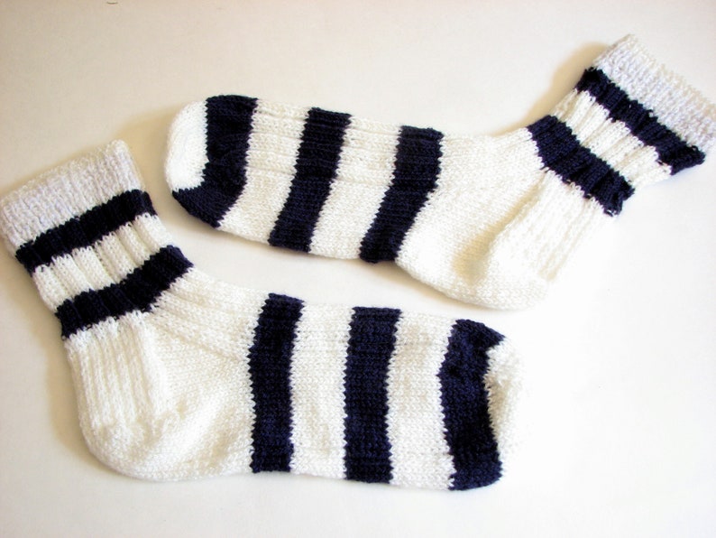 Quarter Cut Sport Sock Hand Knitted Socks Striped White Sock Navy Blue Stripes Womens Socks