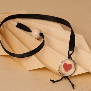 Origami bookmark Heart image 1