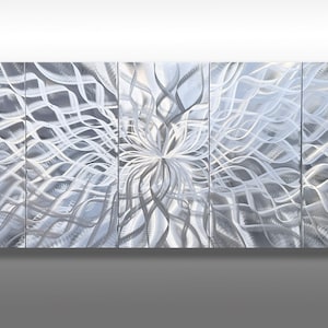 Escultura abstracta de árbol en metal, arte mural, pintura de aluminio plateado