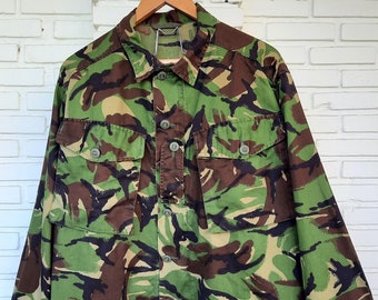 Vintage British Army Combat Woodland Camouflage Jacket / Vintage Military Combat Woodland Camo Jacket / Vintage Camo Jacket Men Size M