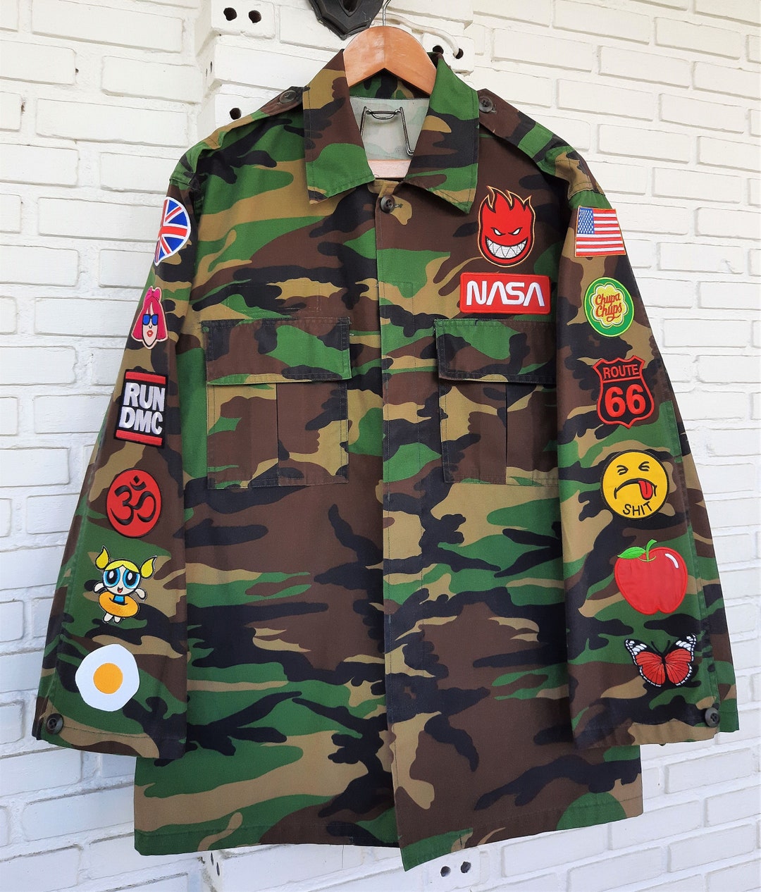 Upcycled Camo Jacket With Patches / Reworked Vintage Camo - Etsy