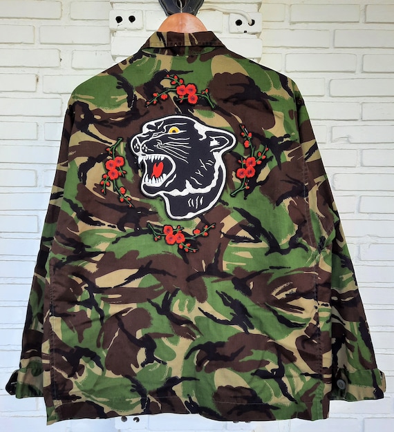 Black Panther and Flower Camo Jacket Upcycled British Army Combat Woodland Camouflage Jacket With Patches Men Size M Unisex Adult Etsy