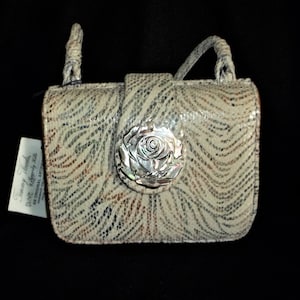 Timmy Woods Olive Rose Handmade Purse Acacia Wood NWT  Beverly Hills