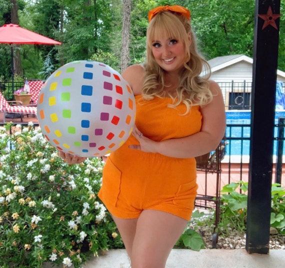 Vintage 1970s/early 1980s pinup roller disco queen