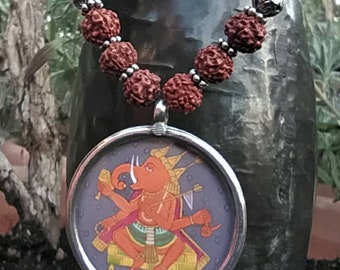 Naszyjnik z Ganeshą z ręcznie malowanym wisiorkiem Ganesha i koralikami z karneolu/srebra/rudrakszy