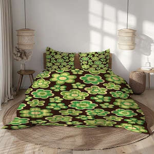 Brown and Green Retro Flower Bedding Set, Groovy Floral Duvet Cover with Pillowcases, Soft Microfiber, Vintage 70s Bedroom Décor