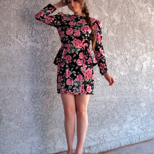Sensual Retro Peplum Dress - Vintage from 80s