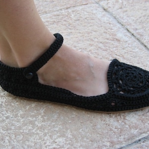 Strap Shoes Crochet Pattern image 1