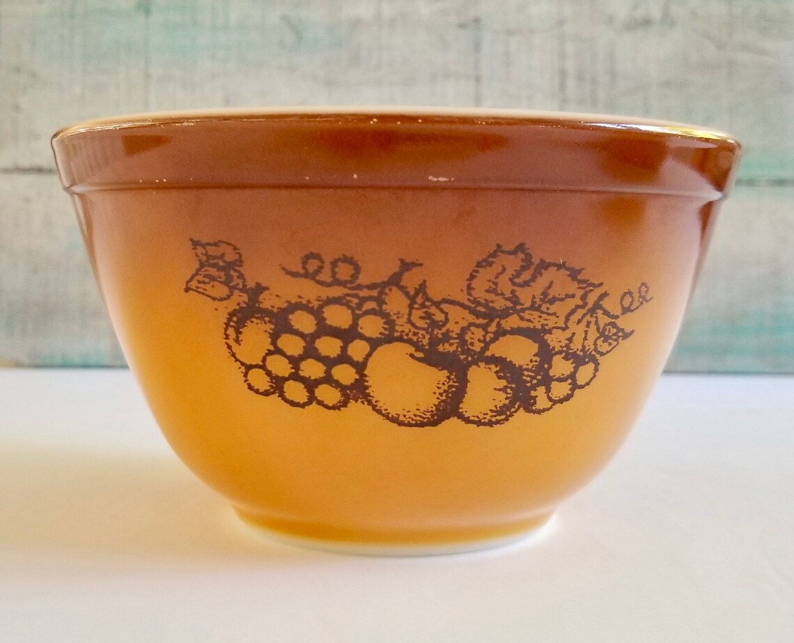 Vintage pyrex old orchard bowl gold with fruit motif Etsy