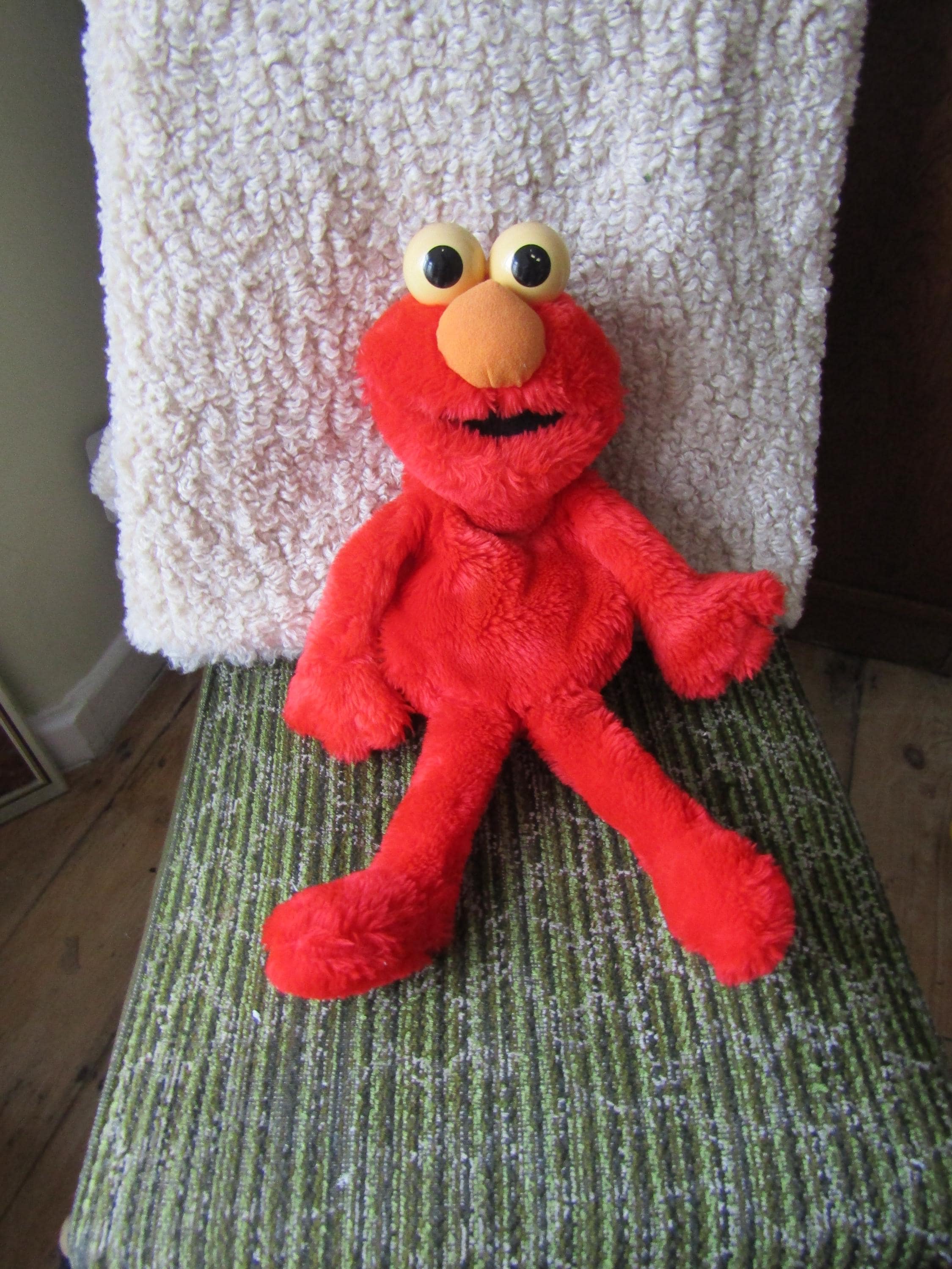 Elmo Puppet UK