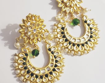 Green kundan earrings,Bollywood indian earrings, desi jewelry gold and green combination