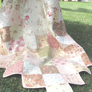 Simple scrappy quilt PDF pattern for beginner quilters easy quilt pattern