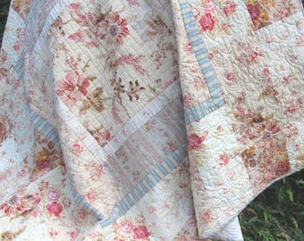 Beginner Quilt Pattern Pdf Download Digital Quilting Patchwork Quilt Floral Design Spring Flower Fabric Craft Sewing Tutorial Easy