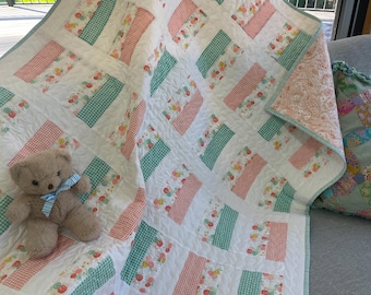 Baby Quilt Pattern PDF Download Beginner Quilting Tutorial Easy Patchwork Quilt Sewing Pattern Throw Blanket Nursery Bedding Baby Shower