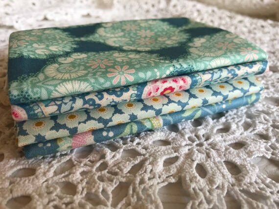 Tissu Tilda Quarter Bundle, Blue Harvest Tilda tissu Bundle, Fat Quarter Tilda Bundle, tissu Tilda, Tilda Fat Quarter Bundle a12508 Tissu Tilda Quarter Bundle, Blue Harvest Tilda tissu Bundle, Fat Quarter Tilda Bundle, tissu Tilda, Tilda Fat Quarter Bundle a12508