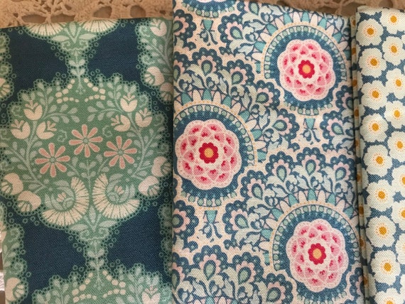 Tissu Tilda Quarter Bundle, Blue Harvest Tilda tissu Bundle, Fat Quarter Tilda Bundle, tissu Tilda, Tilda Fat Quarter Bundle a12508 Tissu Tilda Quarter Bundle, Blue Harvest Tilda tissu Bundle, Fat Quarter Tilda Bundle, tissu Tilda, Tilda Fat Quarter Bundle a12508