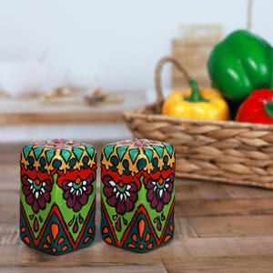 Talavera Pottery Salt and Pepper Shaker Set Mexican Folk Art