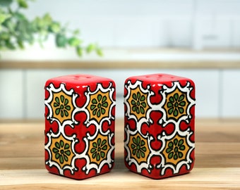 Talavera Pottery Salt and Pepper Shaker Set Mexican Folk Art