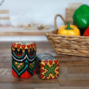 Talavera Pottery Salt and Pepper Shaker Set Mexican Folk Art