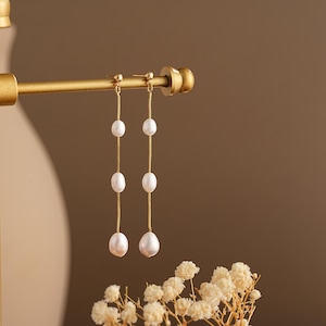 Natural Freshwater Pearl Dangle Earrings,Long Pearl Earrings,Real Pearl Drop Earrings,Bridal Earrings,Wedding Earrings,Bridesmaid Gifts