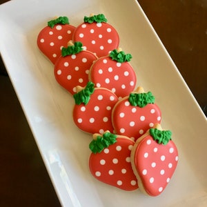 18 Red Strawberry Cookies