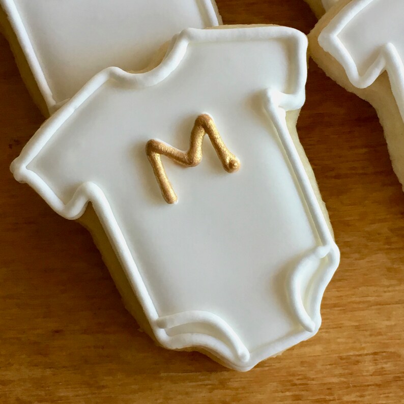 24 Mini Gold Monogram Onesie Cookies! 画像 2