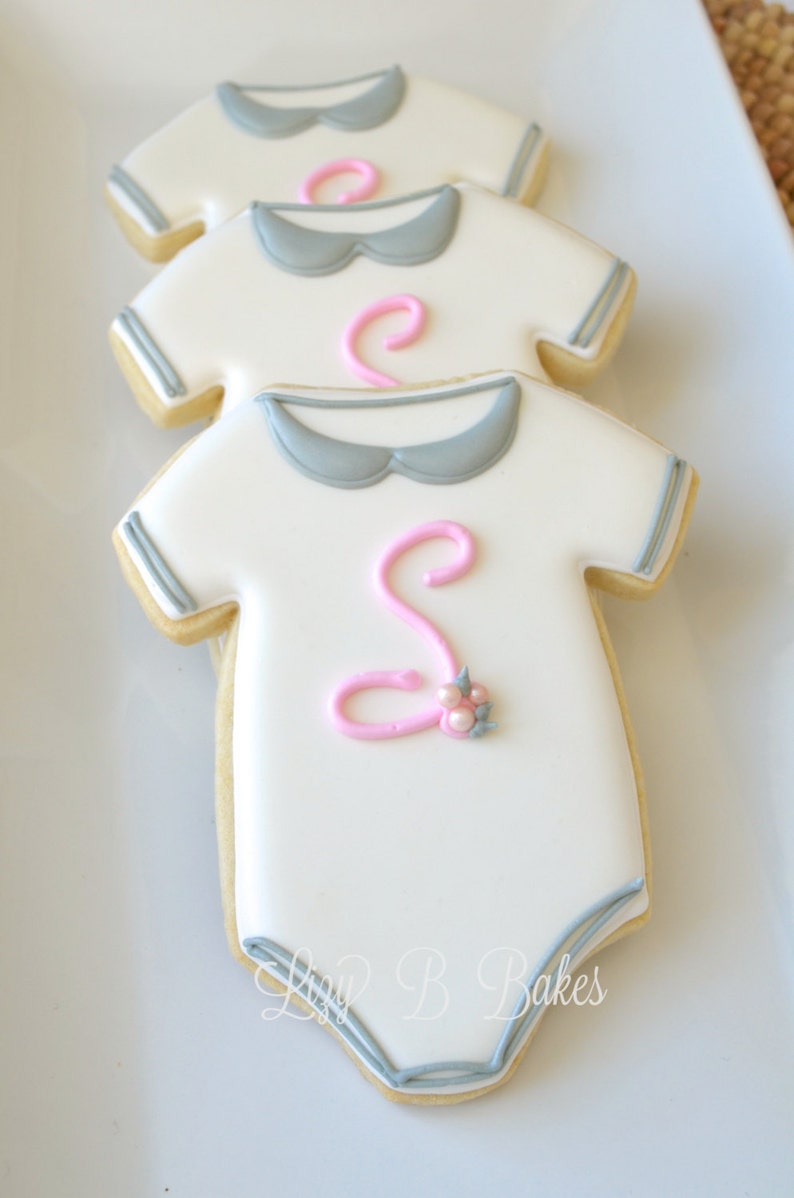 12 Sweet Baby Bodysuit Cookies image 2