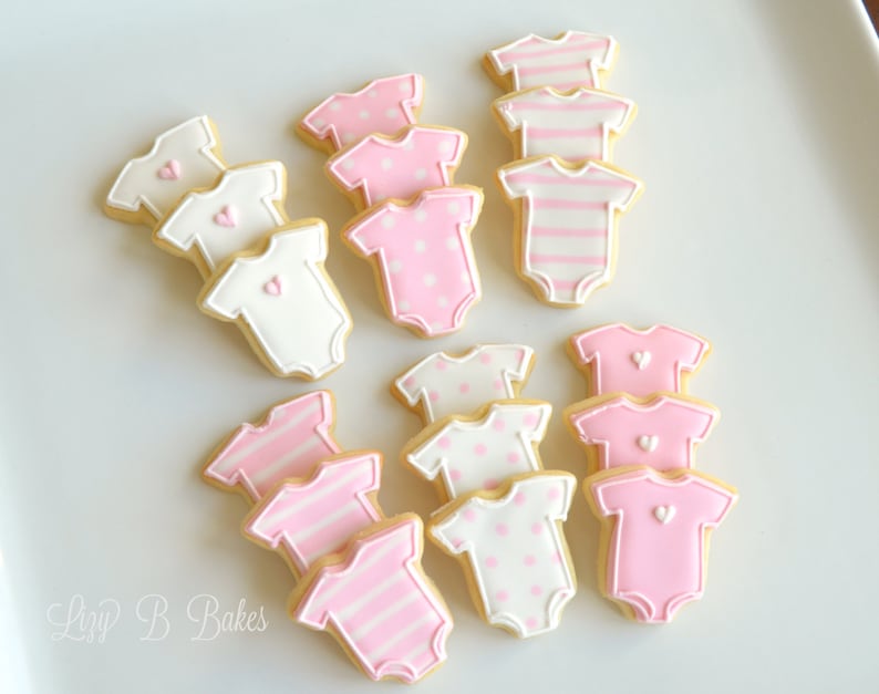 24 Mini Baby Shower Cookies image 1