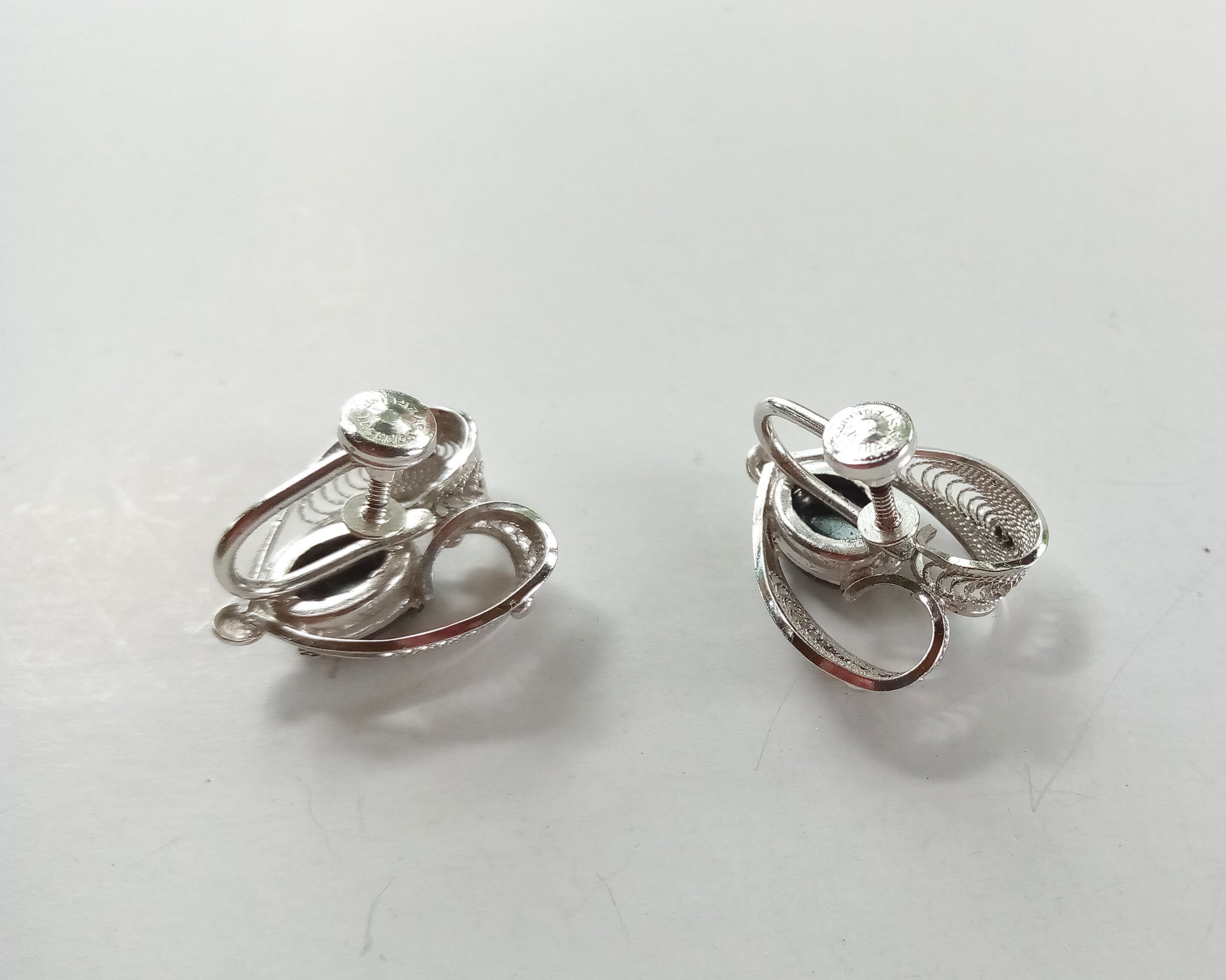 【STONEHENgE】Silhouette〜Silver Heart Earrings H0155#2023春 StoneHenge Silver Heart Earrings H0155 Silver 925 Cubic