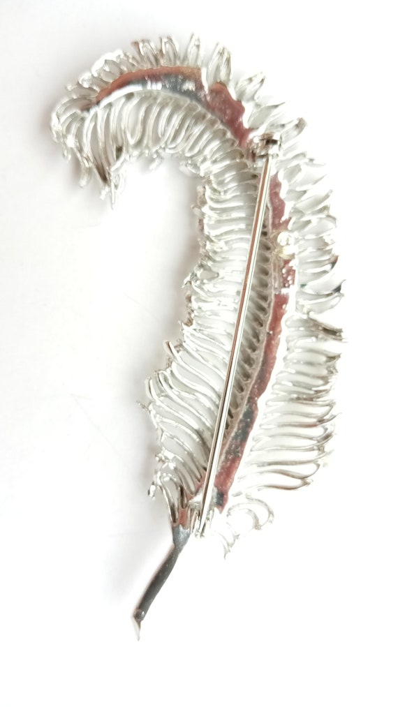 Coro 1960s Silvertone Feather Brooch - image 4