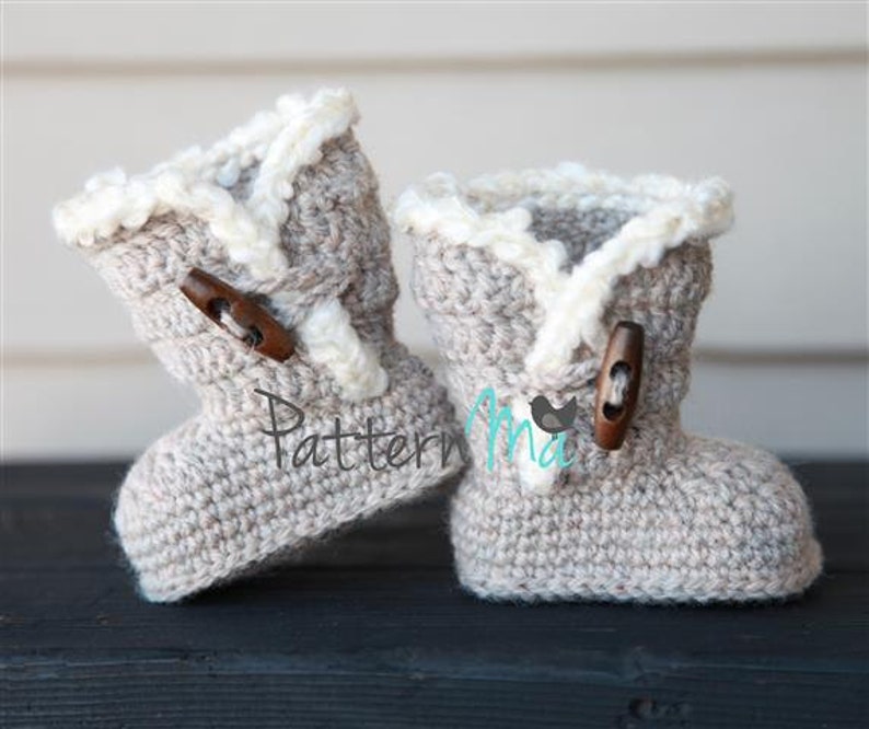 Crochet Baby Boots Pattern 3 image 1