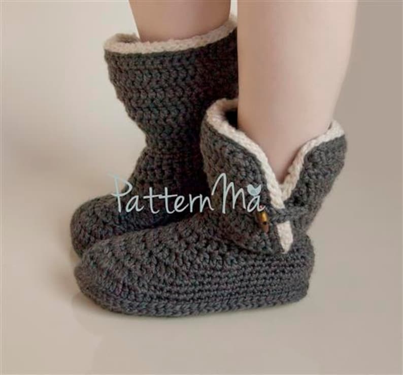 Crochet Slipper Pattern Women's size 5-12 22 image 2