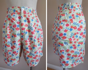 Vintage 1990s High Rise White Twill Walking Mom Shorts with Multi Colored Ditsy Floral Print by Liz Claiborne LizSport