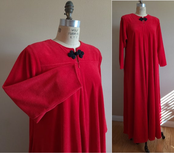 Vintage 1970s Red Velour Robe Hostess Gown by Dav… - image 1