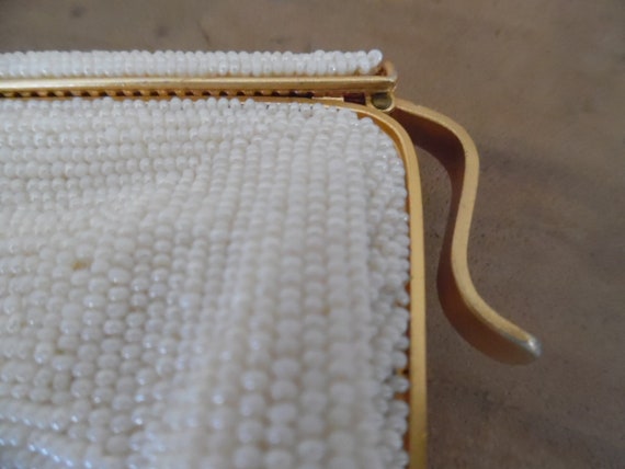 Vintage 1960s White Beaded Evening Clutch Walborg… - image 6