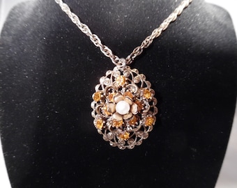 Vintage Goldtone Filigree Pendant Necklace with Faux Gemstones