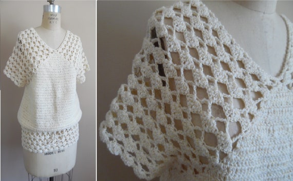 Vintage 1970s Crochet Top Cream and Gold Boho Hip… - image 1