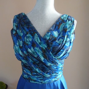 Vintage 1960s Silky abito da Cocktail con corpetto stampa floreale astratto.
