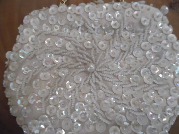 Vintage 1960s Iridescent White Beaded and Sequine… - image 1