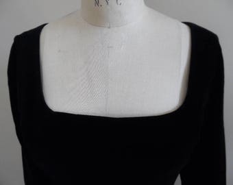 Vestido vintage 1990 Body Con Little Black Stretch de veludo com acabamento em renda da EMANUEL Emanuel Ungaro Vestido de coquetel de veludo