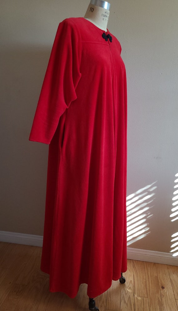 Vintage 1970s Red Velour Robe Hostess Gown by Dav… - image 5