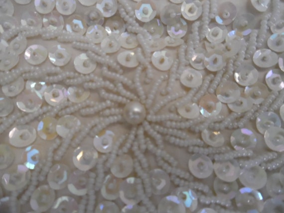 Vintage 1960s Iridescent White Beaded and Sequine… - image 2