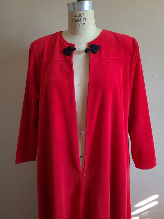 Vintage 1970s Red Velour Robe Hostess Gown by Dav… - image 8