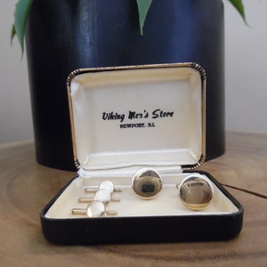 Vintage 1960s Round Disc Shaped Gold Tone Matching Cuff Links and Tuxedo Shirt Studs Set in the Original Box from Viking Mens Store